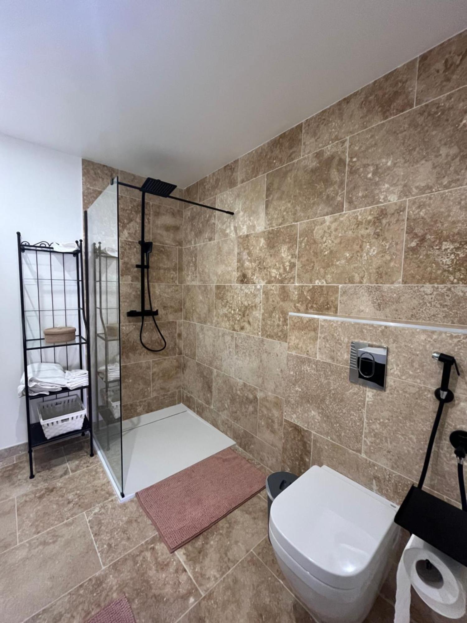 Repaire - Le Repaire De Maltus "Gites & Spa" Lussac  Exteriér fotografie